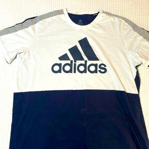 Adidas t-shirt
